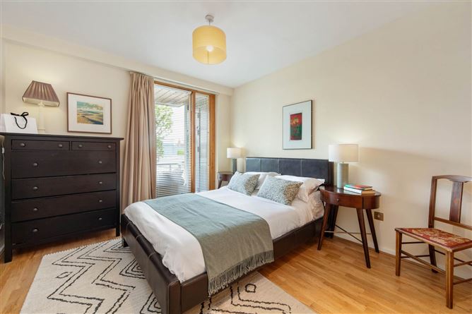 Photo 16 of 19 — Apt 24 Sanderling, Thornwood, Booterstown Avenue, Blackrock, County Dublin