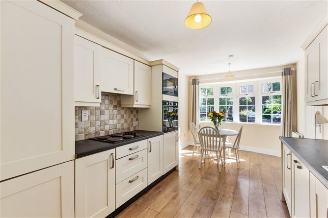 56 Brookfield, Kimmage, Dublin 12