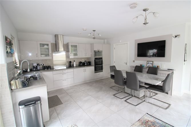 9 The Lawn, Hansfield Wood, Clonsilla,   Dublin 15