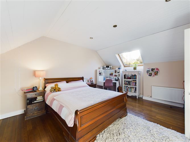 10 The Paddocks, Maryborough Hill, Douglas, Cork