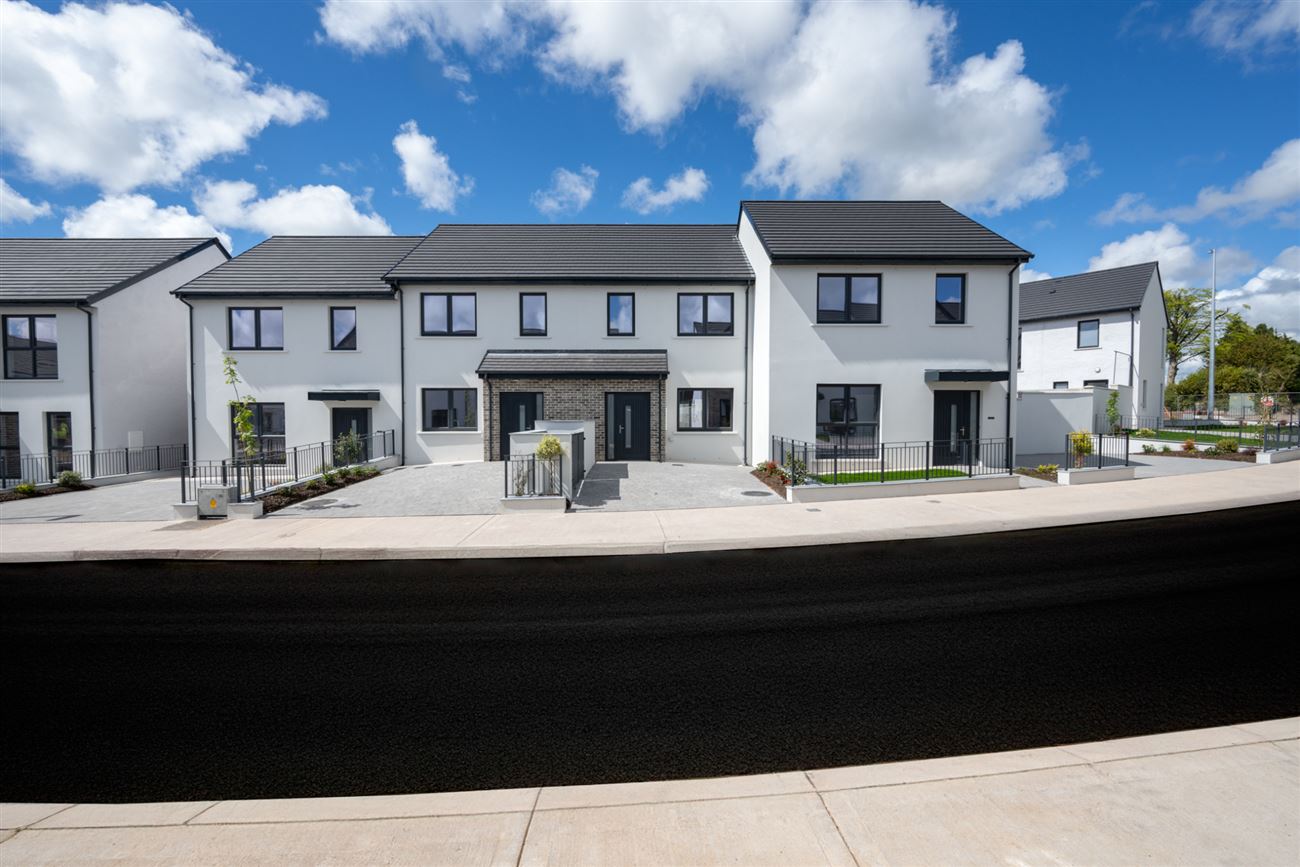 Lakeview, Castleredmond, Midleton, Co. Cork