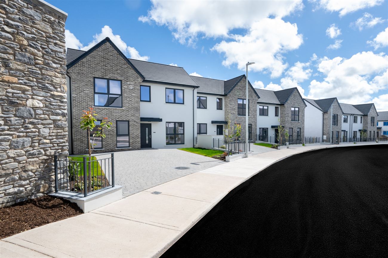 Lakeview, Castleredmond, Midleton, Co. Cork