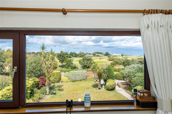 11 The Dunes, Portmarnock, County Dublin