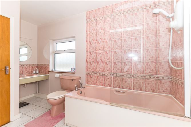 11 The Dunes, Portmarnock, County Dublin