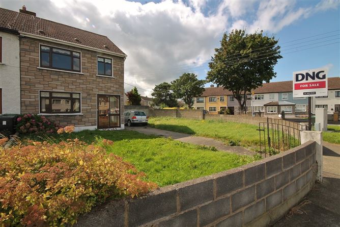 33 St. James's Road, Walkinstown, Dublin 12