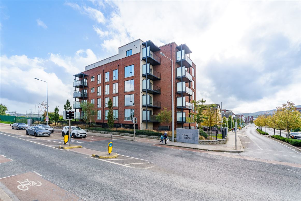 Apt. 12 Larkfield Hall, Larkfield Place, Leopardstown, Dublin 18