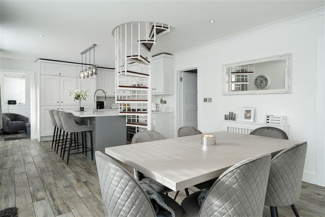 3 Coolbrook Cottages, Barnlodge, Dublin 11