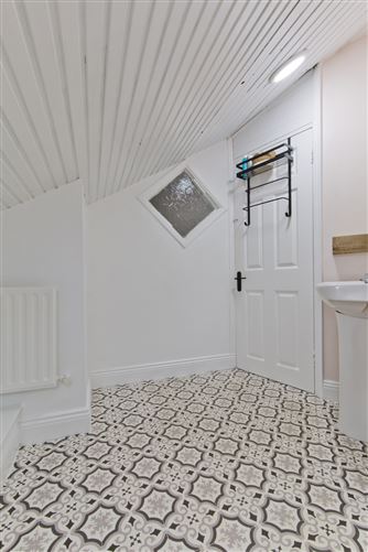 5 Maxwell Street, Dublin 8