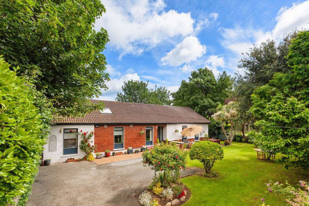 Cush Lodge, 10A Station Road, Sutton, Dublin 13