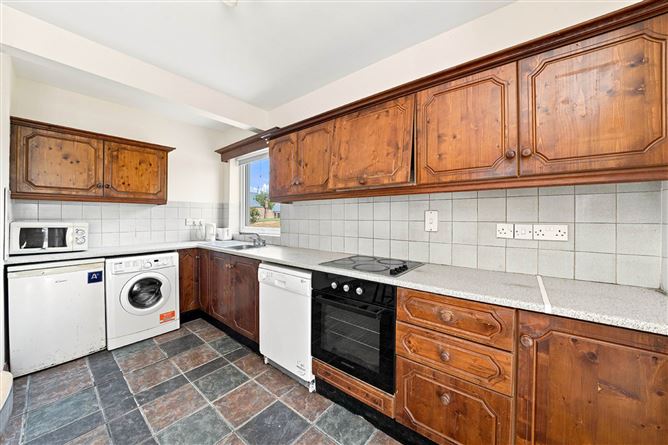 Photo 7 of 28 — 25 Seamount Village, Ardamine, Gorey, County Wexford