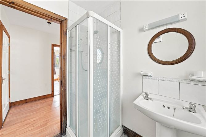 Photo 13 of 28 — 25 Seamount Village, Ardamine, Gorey, County Wexford