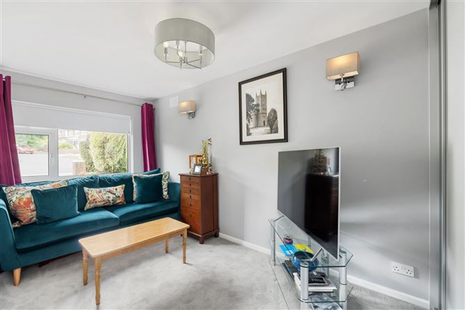 44 Sidmonton Gardens, Bray, Co. Wicklow