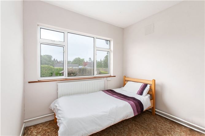 17 Cypress Grove South, Templeogue, Dublin 6W