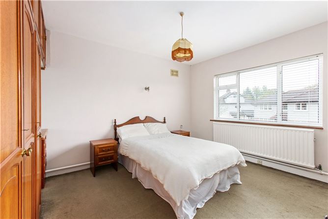 17 Cypress Grove South, Templeogue, Dublin 6W