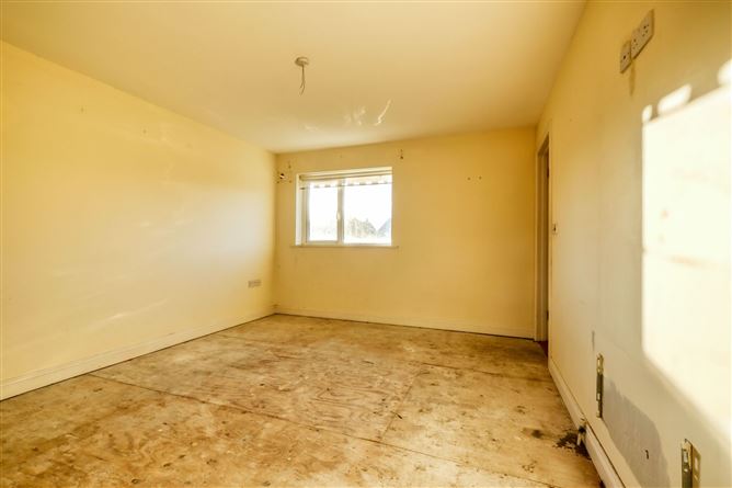 14 Shannon Park, Edgeworthstown, Co. Longford