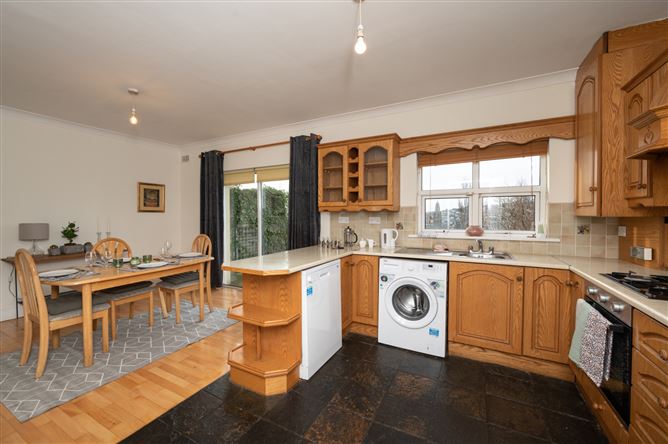 4 Sheldon Court, Saint Patrick's Hill, Cork