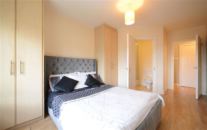 6 Marlfield Lawn, Kiltipper, Tallaght, Dublin