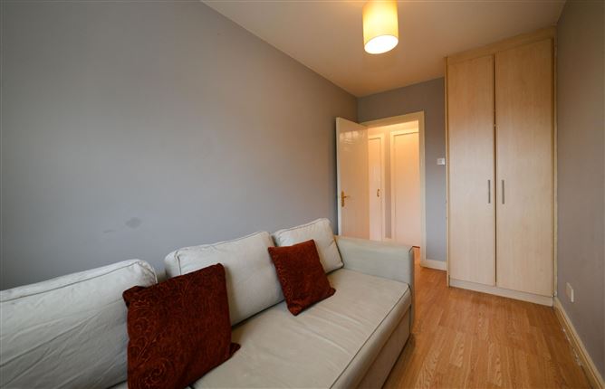 6 Marlfield Lawn, Kiltipper, Tallaght, Dublin
