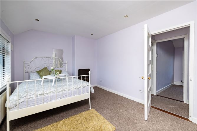 98 ABBOTSTOWN AVENUE, Finglas, Dublin 11