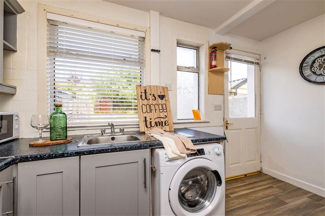 98 ABBOTSTOWN AVENUE, Finglas, Dublin 11