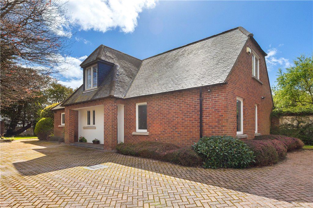 C2, Dawson Lodge, Cross Ave, Blackrock, Co. Dublin