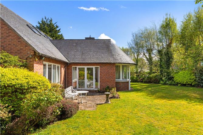 C2, Dawson Lodge, Cross Ave, Blackrock, Co. Dublin