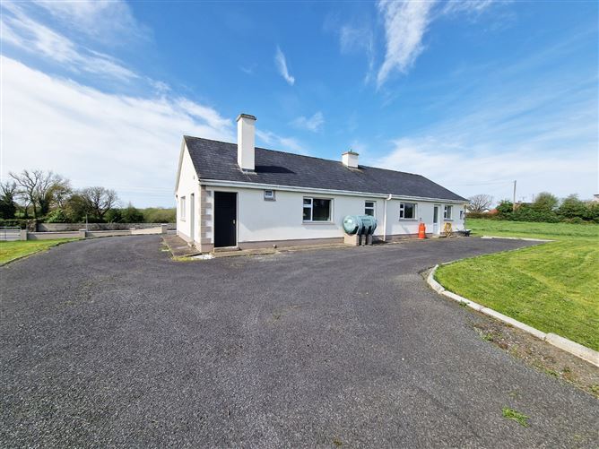 Photo 34 of 36 — Iragh, O'Callaghan Mills, Co. Clare