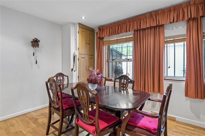 6 Saint Annes Road South, South Circular Road, Dublin 8