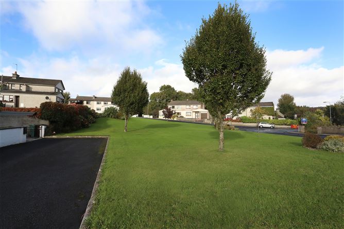 10 Castle Court, Ballina, Mayo
