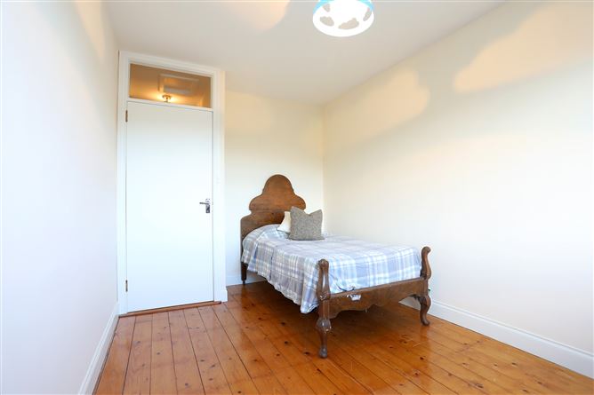 10 Castle Court, Ballina, Mayo