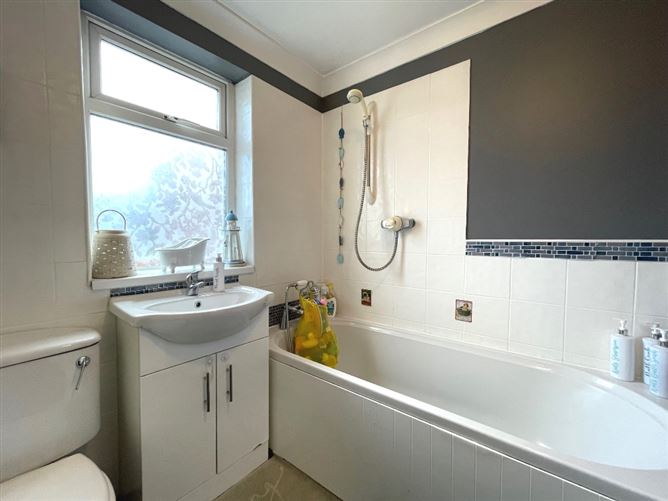 47 Ballyfermot Drive, Ballyfermot, Dublin 10, D10 K036