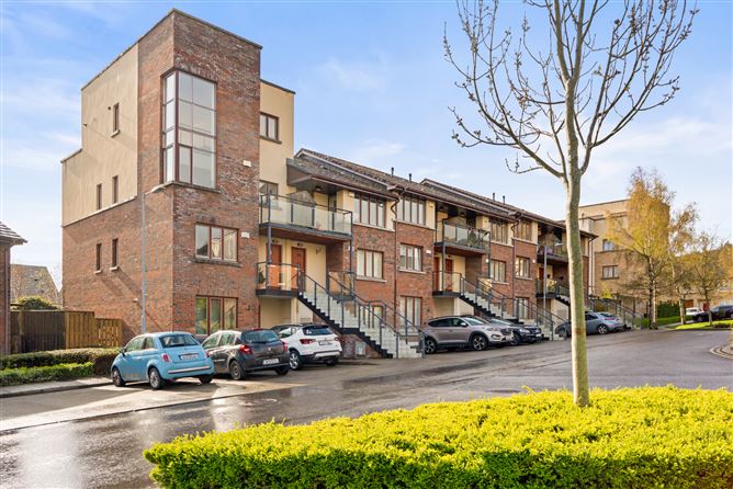 Photo 1 of 25 — 22 Belarmine Square, Stepaside, Dublin 18