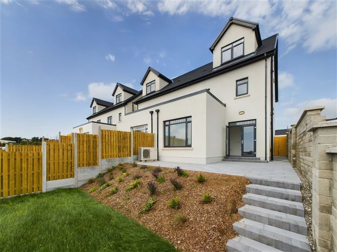 17 Strand Hill Green, Strand Hill, Tramore, Co. Waterford