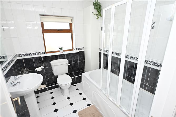 19 Woodvale, Herons Wood, Carrigaline, Cork