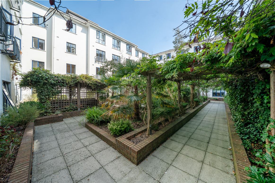 111 King's Court, Parnell Street, Dublin 1