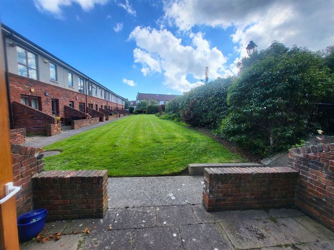 22 Merrion Grove, Blackrock, County Dublin