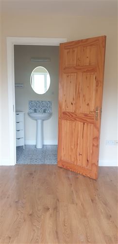 No 4 Lakeview, Killeshandra, Cavan