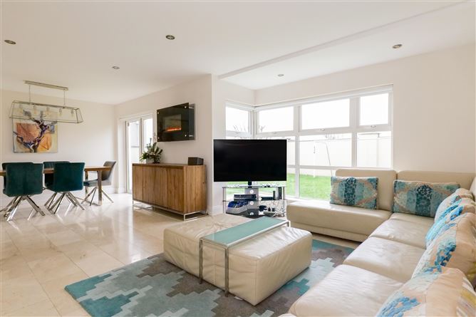 11 Heather Hill, Barna, Galway