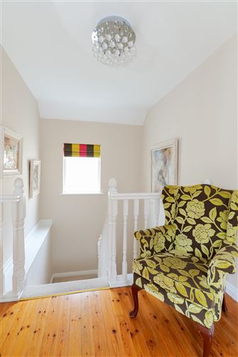 11 Heather Hill, Barna, Galway