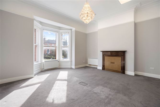 Hall and 1st floor, 56 Lansdowne Road, Ballsbridge, Dublin 4