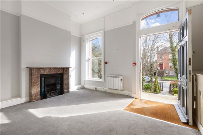 Hall and 1st floor, 56 Lansdowne Road, Ballsbridge, Dublin 4