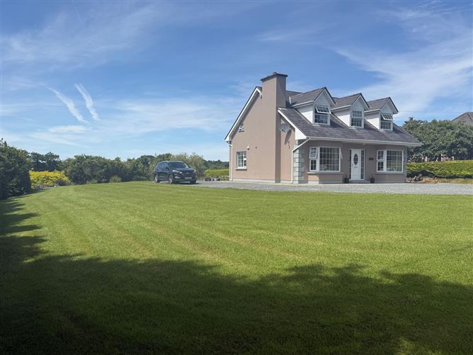 Photo 23 of 31 — Pear Tree Lodge, Barleymount West, Killarney, Co. Kerry