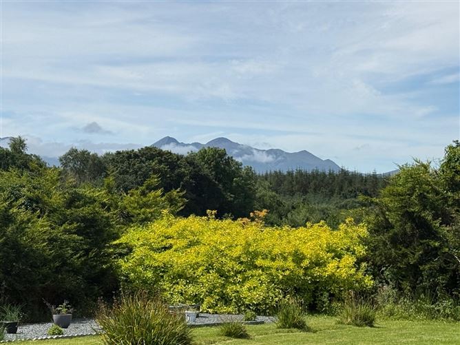 Photo 25 of 31 — Pear Tree Lodge, Barleymount West, Killarney, Co. Kerry