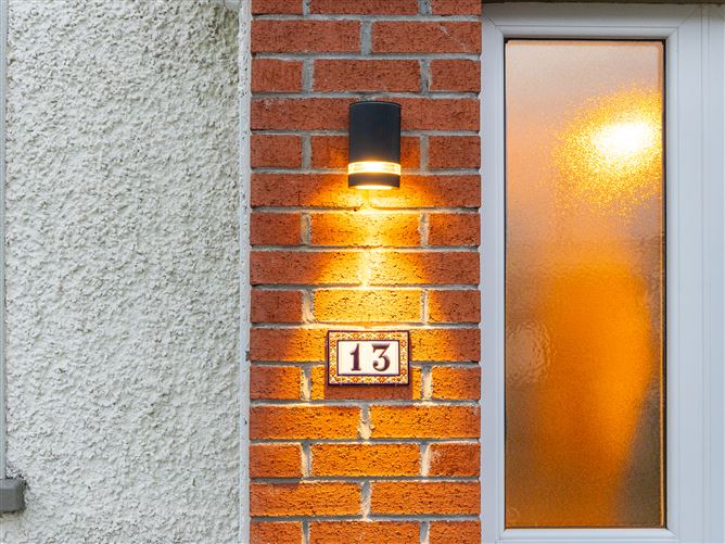 13 Ballymany Park, Newbridge, Co. Kildare