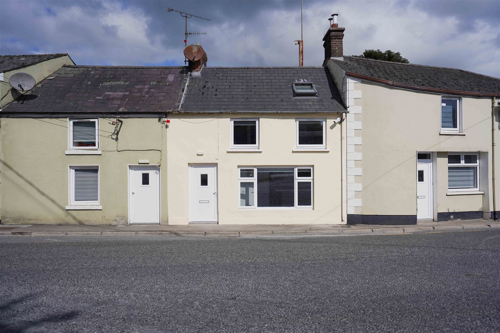 Photo 1 of 7 — 4 Station Road, Kingscourt, Cavan