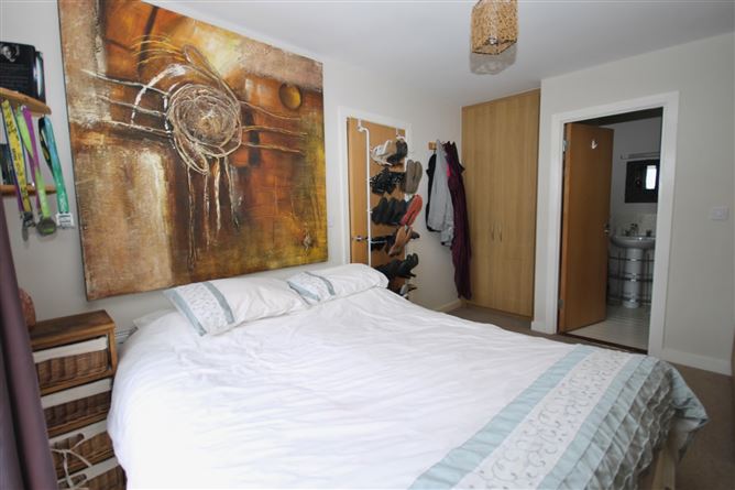 17 Millrace Court, Saggart, Co. Dublin