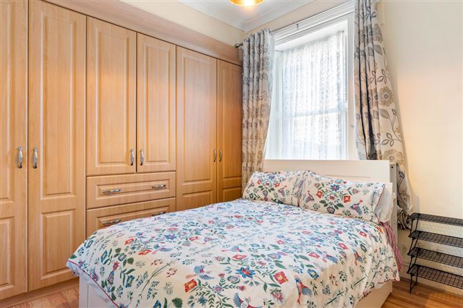 19 Emmet Road, Inchicore, Dublin 8.