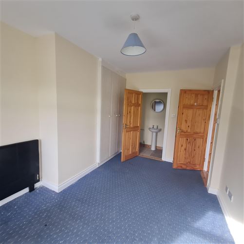 24 Highfield, Charlestown Rd., Tubbercurry, Sligo