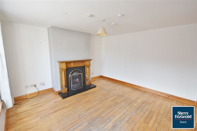 42 The Meadows, Listowel, Co. Kerry