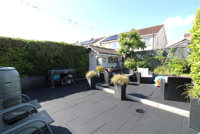 6 Oaktree Grove, Castleknock,   Dublin 15